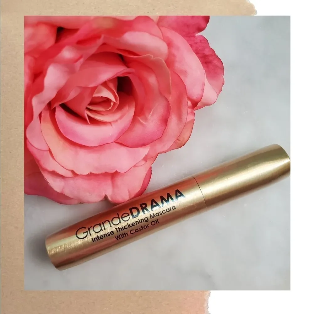 Grande Cosmetics INTENSE Lash Thickening mascara